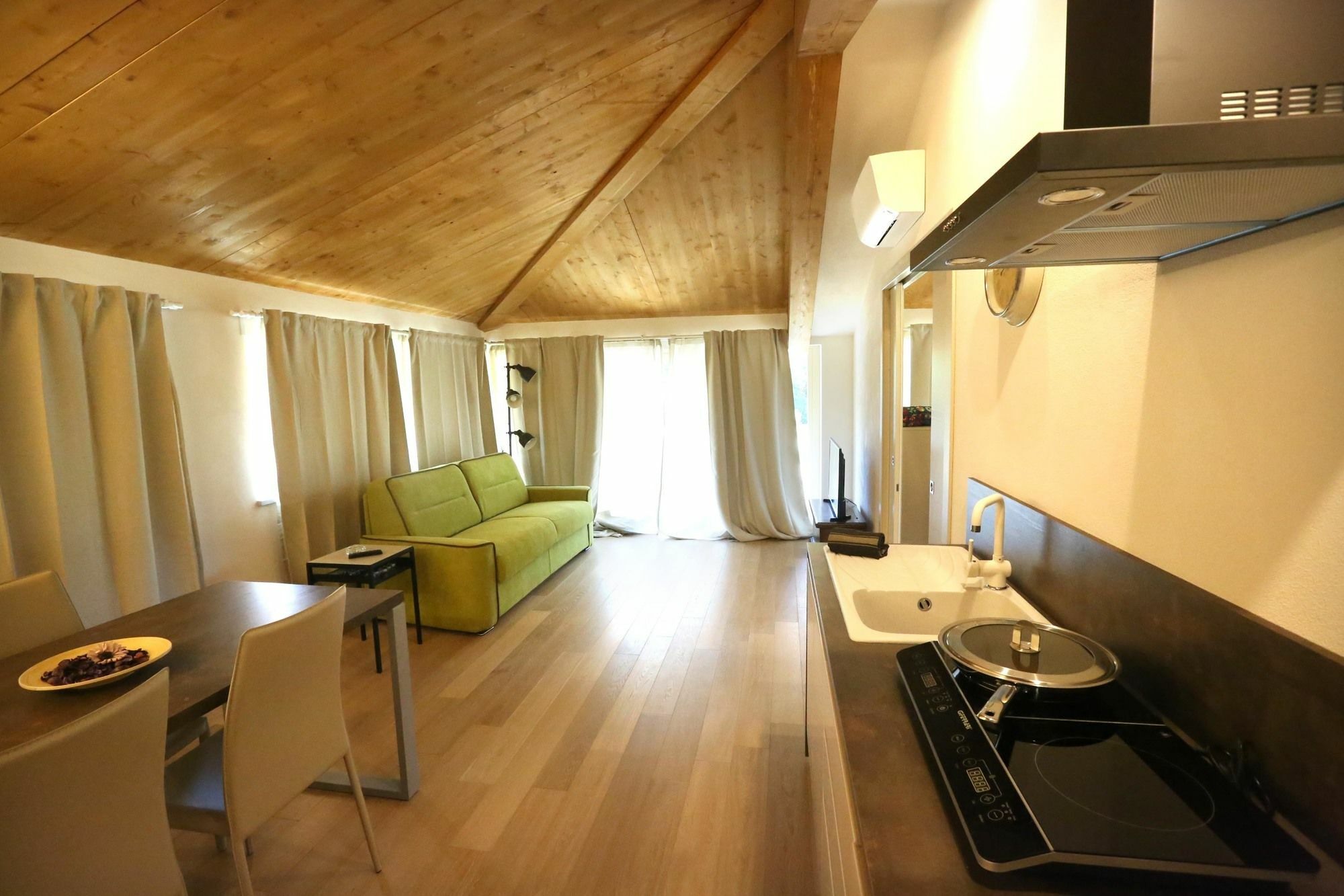 La Cascina Di Carlotta 1846 Agriturismo 알바 외부 사진